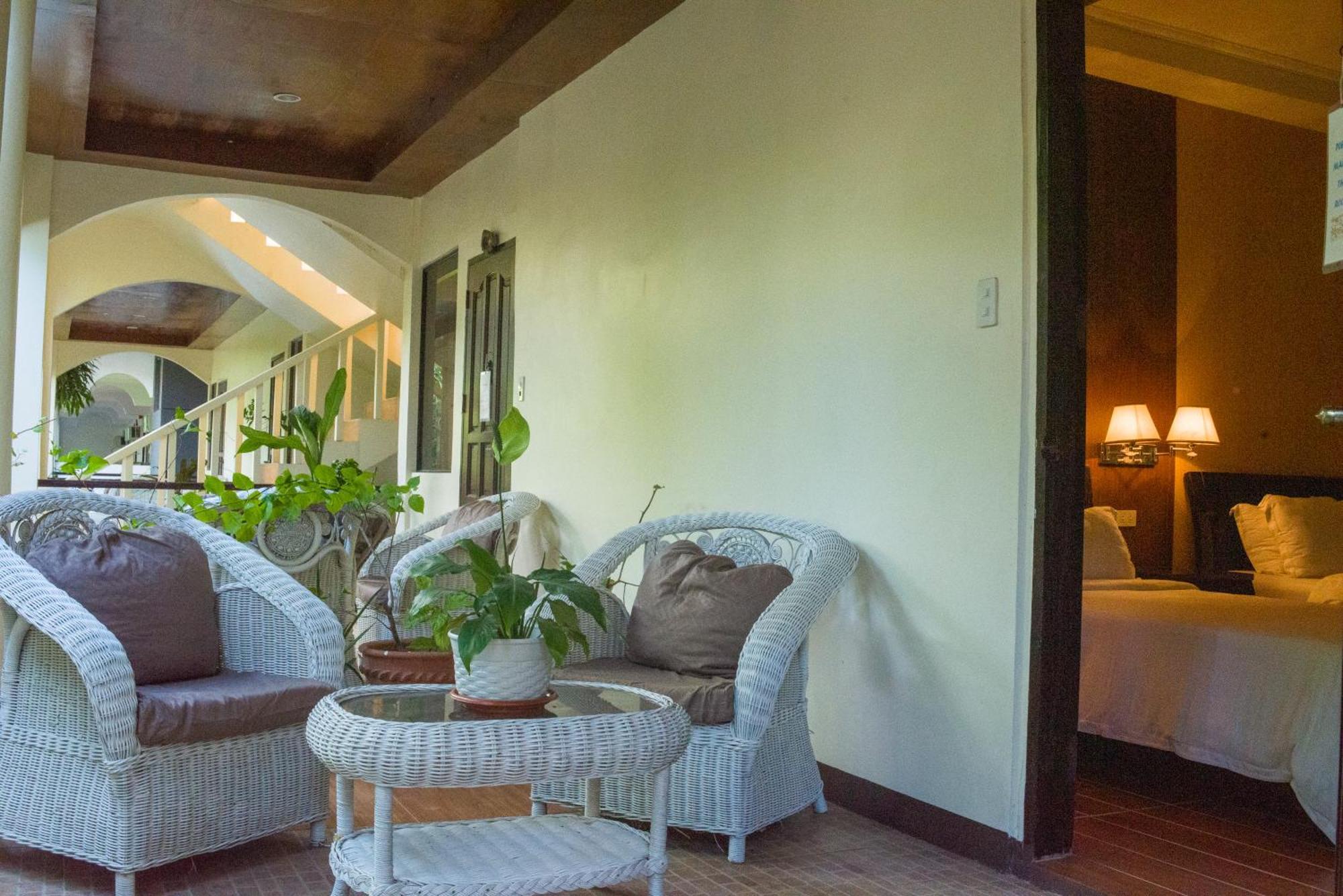 Lukay Las Brisas Balabag  ภายนอก รูปภาพ