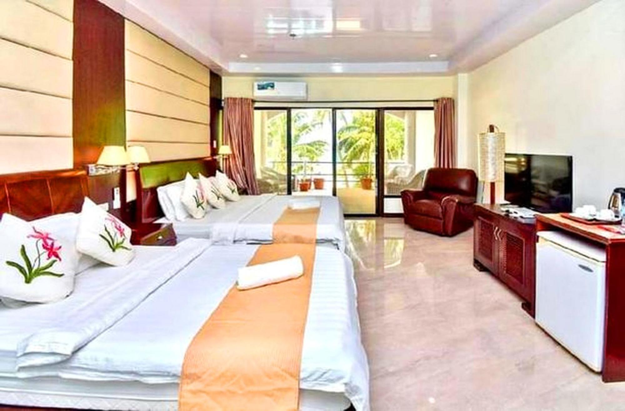 Lukay Las Brisas Balabag  ภายนอก รูปภาพ