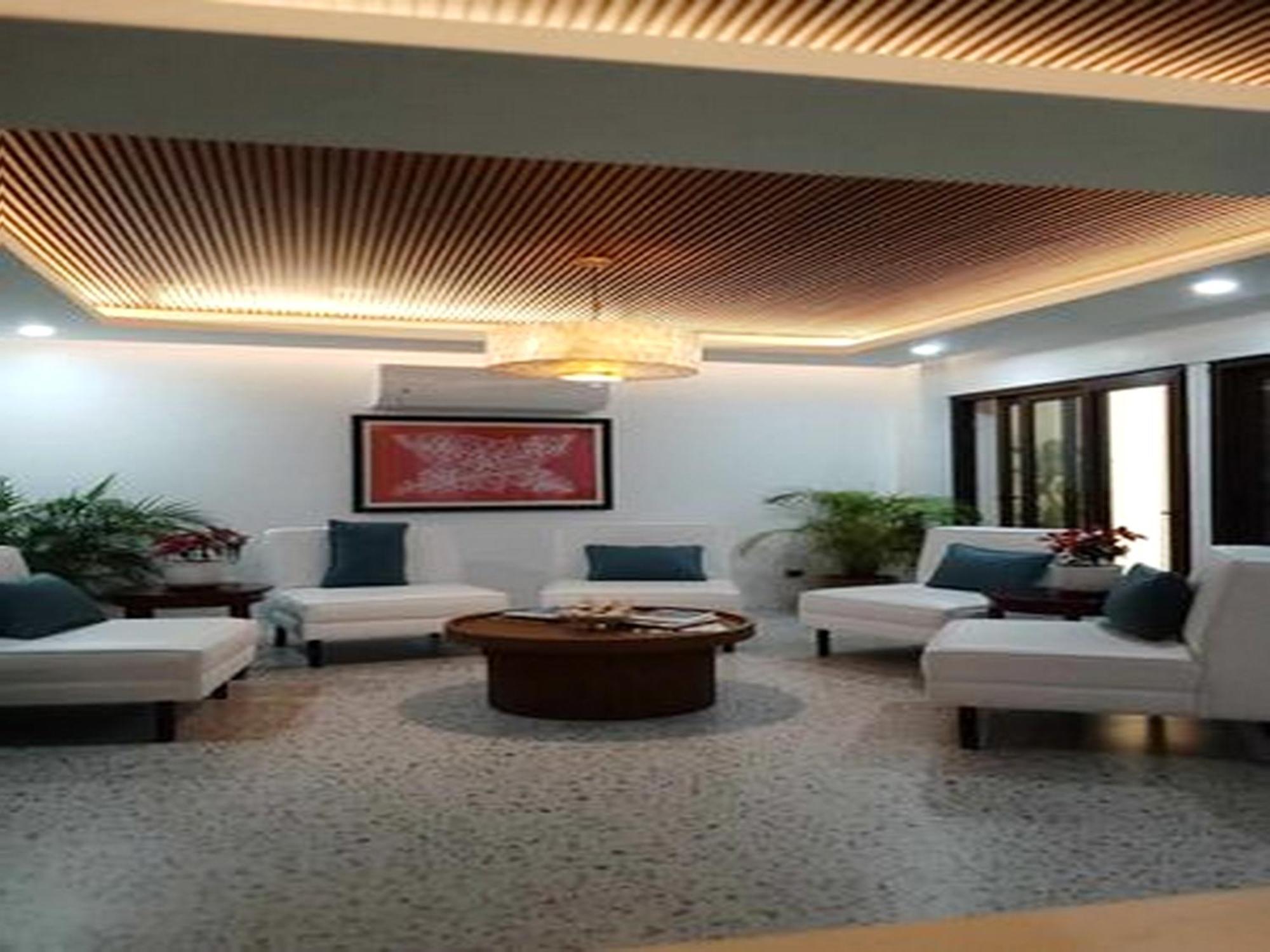 Lukay Las Brisas Balabag  ภายนอก รูปภาพ