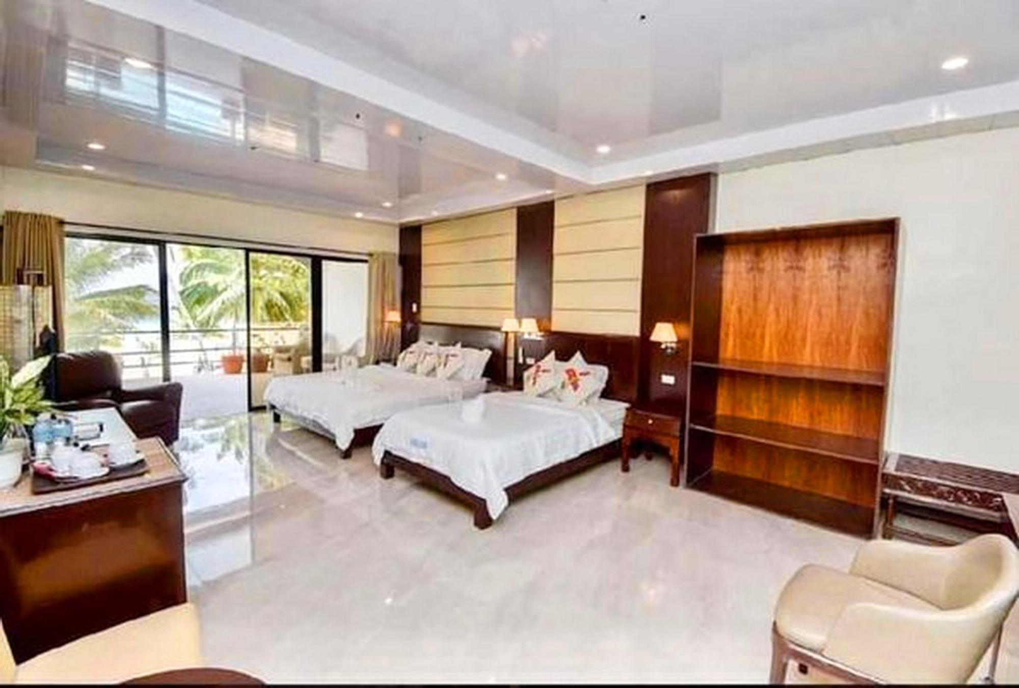 Lukay Las Brisas Balabag  ภายนอก รูปภาพ