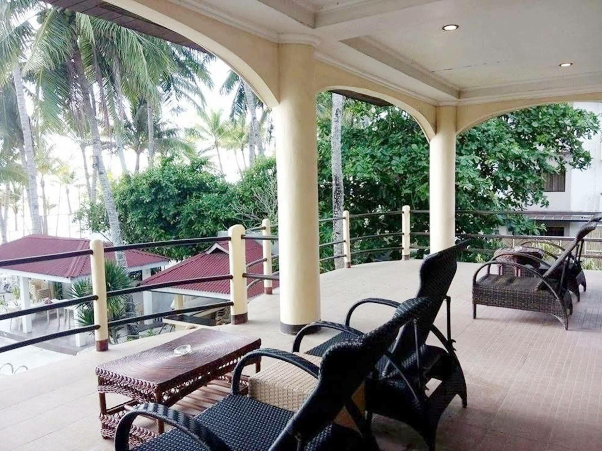 Lukay Las Brisas Balabag  ภายนอก รูปภาพ