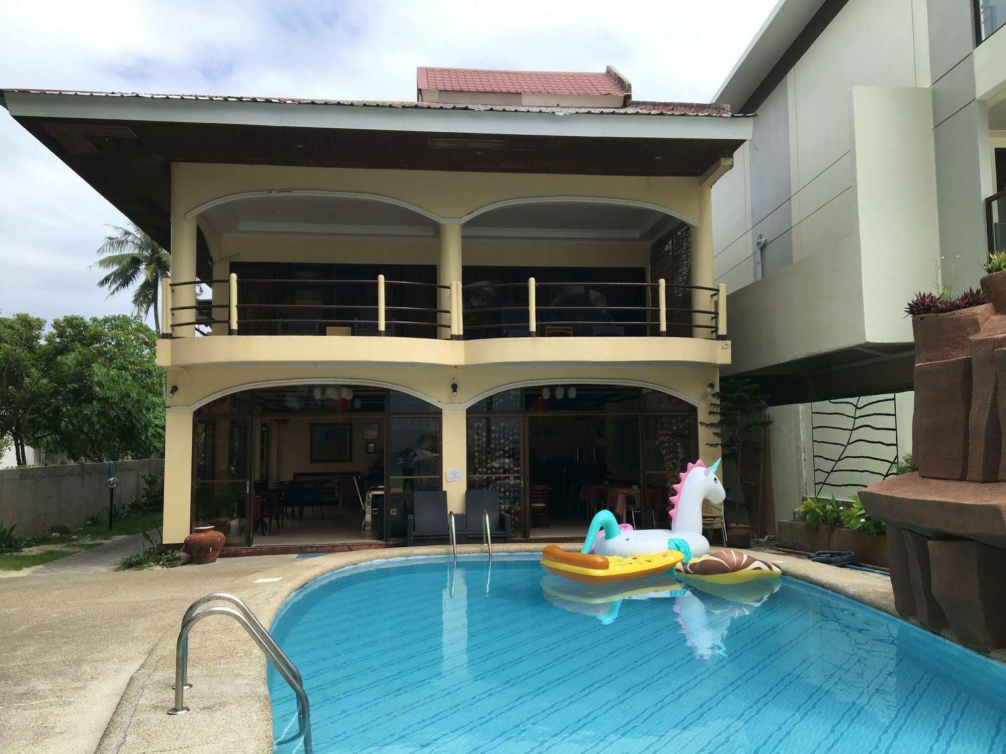 Lukay Las Brisas Balabag  ภายนอก รูปภาพ